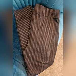 Max Studio Slim fit pull-on pants